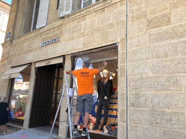Pose de film anti UV - Herms Aix en Provence